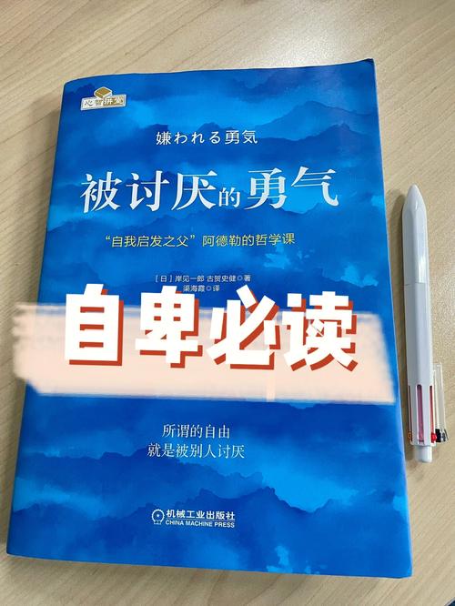 貓咪與蟑螂的較量，一場(chǎng)關(guān)于勇氣與智慧的較量